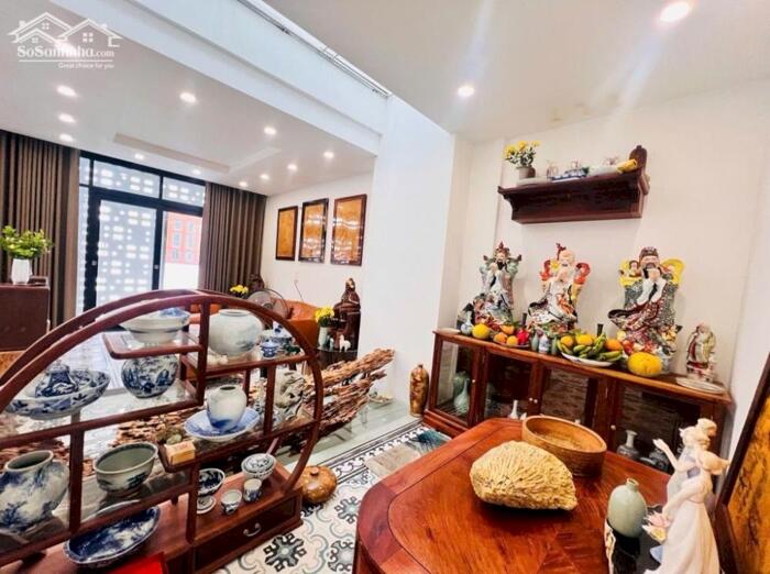 Hình ảnh Bán nhà phố Thái Hà_đắc địa_lô góc_ mt 8m_ô tô tránh vỉa hè_kd đỉnh_55m2_giá chào 25 tỷ 2