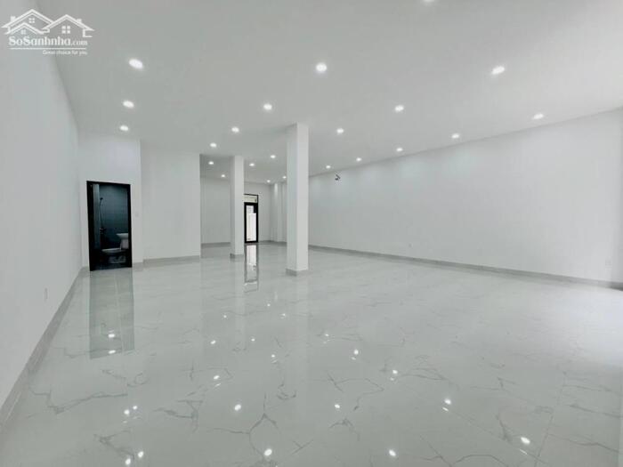 Hình ảnh Cho thuê nhà phố Vinhomes Grand Park - Diện tích lớn 144m² - Thang máy Nhà mới hoàn thiện chưa ở 6