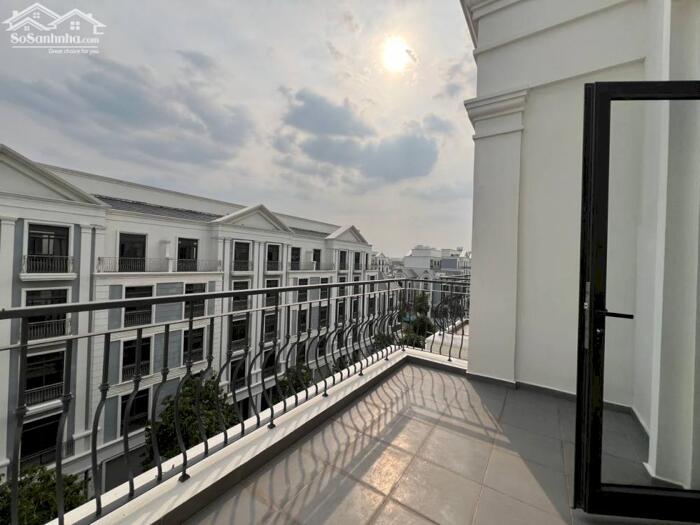 Hình ảnh Cho thuê nhà phố Vinhomes Grand Park - Diện tích lớn 144m² - Thang máy Nhà mới hoàn thiện chưa ở 7