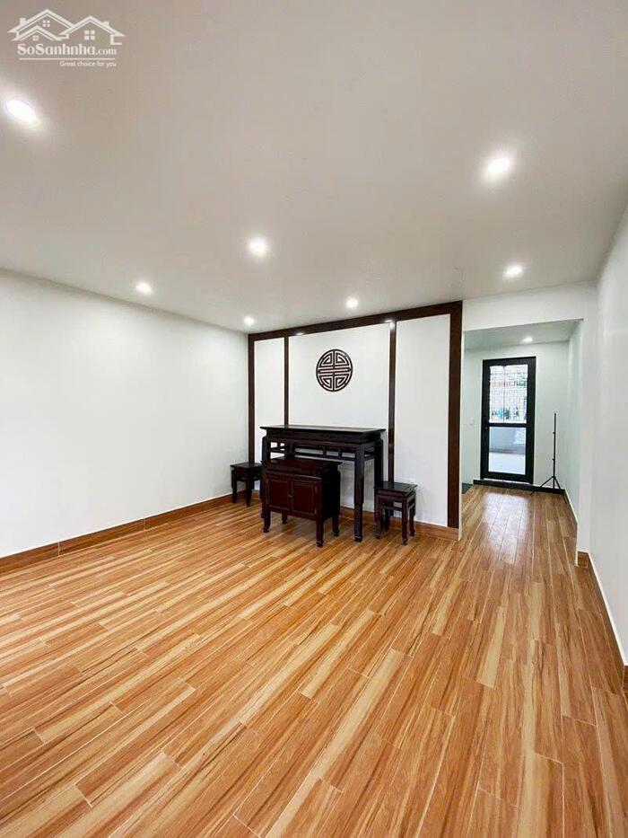 Hình ảnh Cần cho thuê nguyên căn siêu xịn tại Hoàng Huy Mall 9