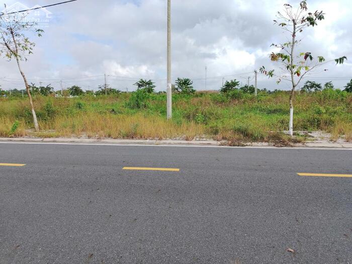 Hình ảnh bán nền đường 8m , 120m2 , full thổ cư khu tái định cư khu công nghiệp phú thuận , bình đại , bến tre 1