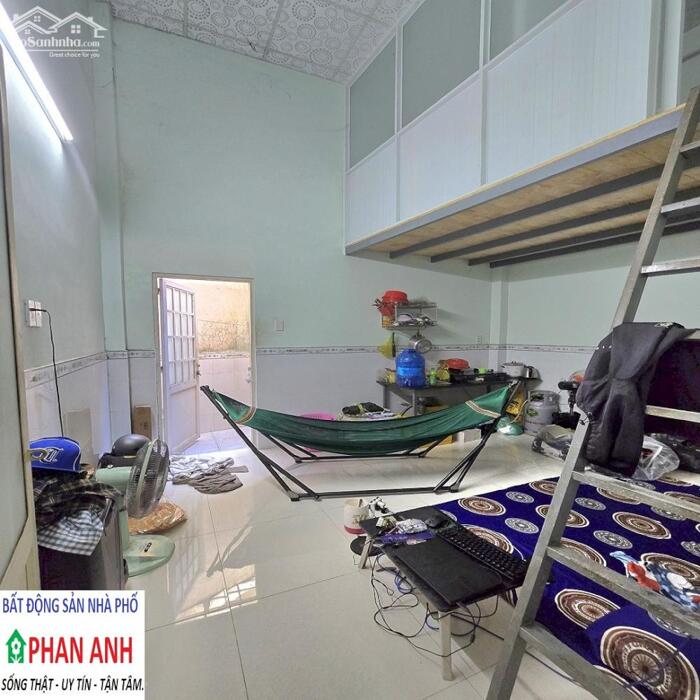 Hình ảnh Bán gấp nhà phố Quận 9 | 5 phút ra đến Chợ Phước Long | 98 m² đất | Có sẵn HĐT 144 triệu. 1