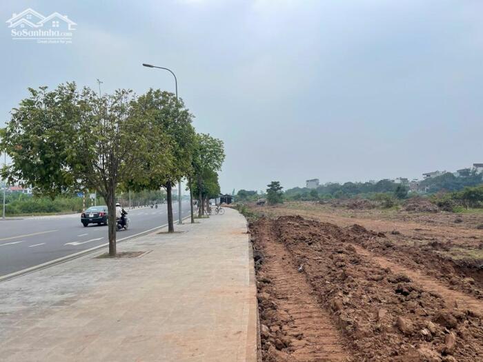 Hình ảnh Duy nhất còn tồn tại - Bán 74m dãy TT2-x đấu giá Cự Khối gần hồ Bộ Đội đang thi công, đất trước đường 13m sau đường 13m 5