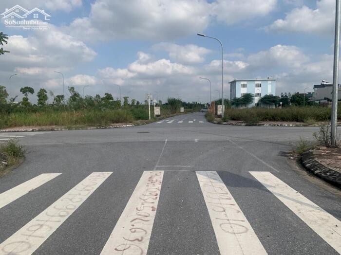 Hình ảnh Duy nhất còn tồn tại - Bán 74m dãy TT2-x đấu giá Cự Khối gần hồ Bộ Đội đang thi công, đất trước đường 13m sau đường 13m 3