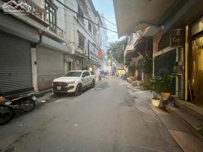 Hình ảnh Cực Hiếm Hàng Chuối 75M2 MT 7M 5 Tầng 32.5 Tỷ -Ô TÔ -Ngõ sạch thoáng gần phố 0