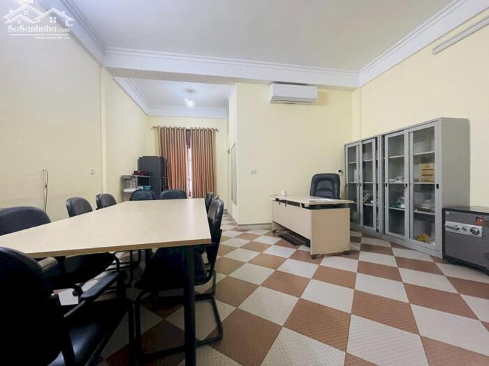 Hình ảnh Bán Nhà P/Lô Ô Tô Tránh Hoàng Quốc Việt Cầu Giấy 80m2-4T 2MT 19 Tỷ Có Thương Lượng. 3