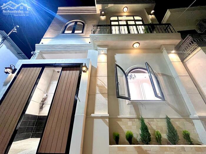 Hình ảnh Bán Nhà Trệt Lầu cách Bờ kè Hùng Vương 50m - Gần Vincom, P.Ninh Kiều, Cần Thơ 0