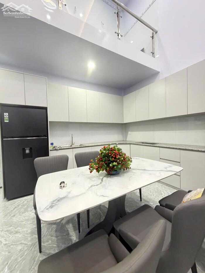 Hình ảnh bán nhà lầu 3 phòng ngủ , có số nhà phường phú tân , bến tre 1