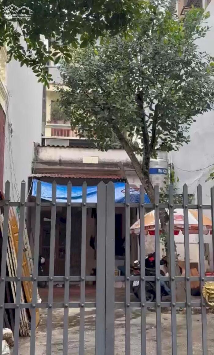 Hình ảnh Bán 100m đất tặng nhà tầng đang cho thuê 12 triệu hàng tháng ngõ 528 Ngô Gia Tự đường ô tô tránh 2