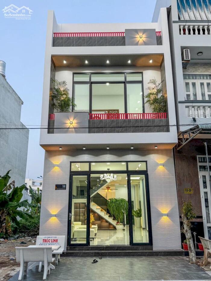 Hình ảnh BÁN NHÀ 1T1L đúc MỚI - FULL NỘI THẤT, sổ hoàn công đầy đủ. Mặt Tiền vừa ở, vừa làm VPCTy,… 0