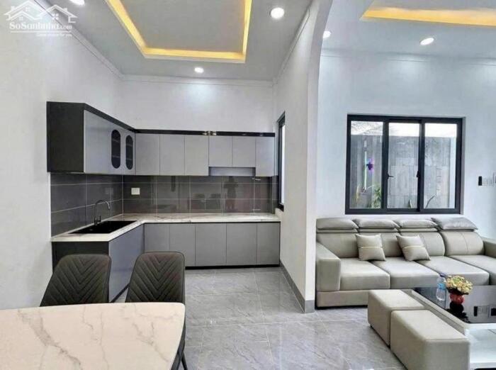 Hình ảnh Chính chủ bán gấp căn cấp 4 ngay nhà thờ Tân Triều, rộng 5m 3