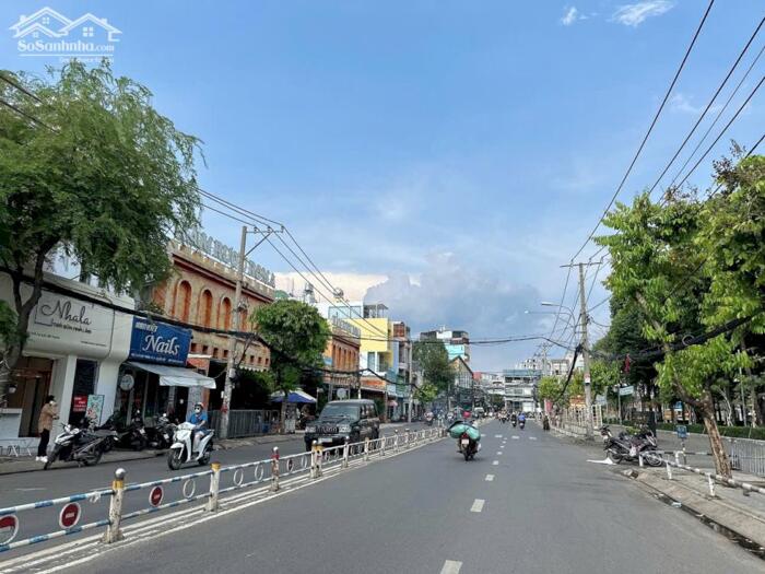 Hình ảnh Vị trí siêu đẹp view GÓC ngang 6m 150m2 4 lầu mặt tiền KD Lê Văn Thọ ngay Làng Hoa 31 tỷ. 2