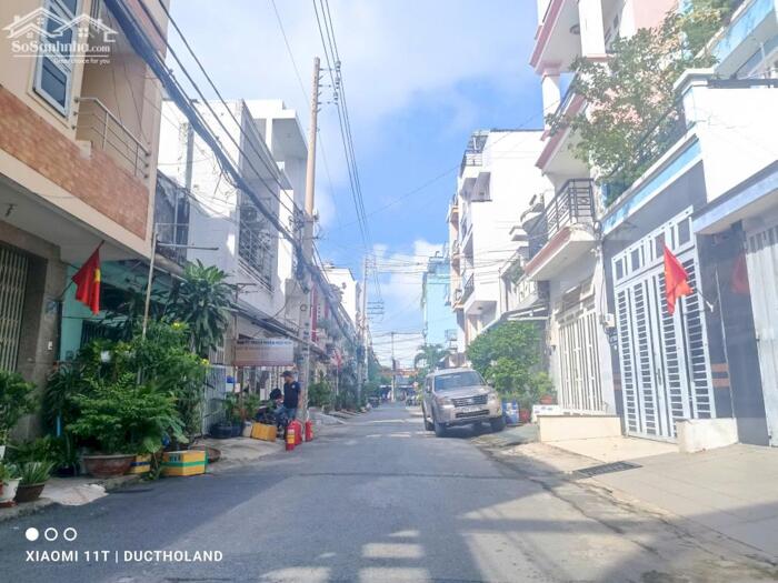 Hình ảnh Ngay Ngã Tư Ga, căn góc hiếm 2 mặt tiền đường 8m không LG, 5x13m, 3 tầng nhỉnh 7Tỷ 0