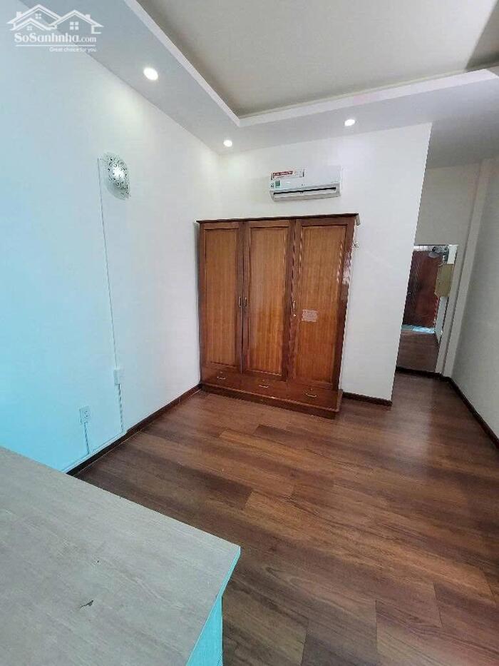 Hình ảnh Ngay Ngã Tư Ga, căn góc hiếm 2 mặt tiền đường 8m không LG, 5x13m, 3 tầng nhỉnh 7Tỷ 12