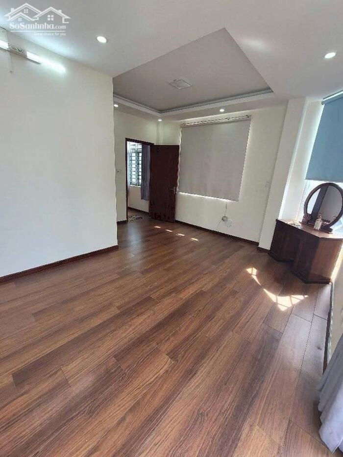 Hình ảnh Ngay Ngã Tư Ga, căn góc hiếm 2 mặt tiền đường 8m không LG, 5x13m, 3 tầng nhỉnh 7Tỷ 10