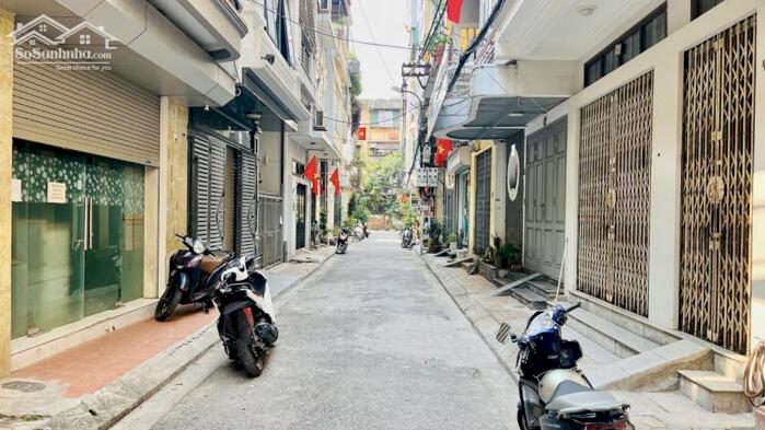 Hình ảnh Bán nhà Hoàng Quốc Việt 60m², MT 5m, ngõ ô tô tránh, phân lô vỉa hè, giá 29.5 tỷ 3