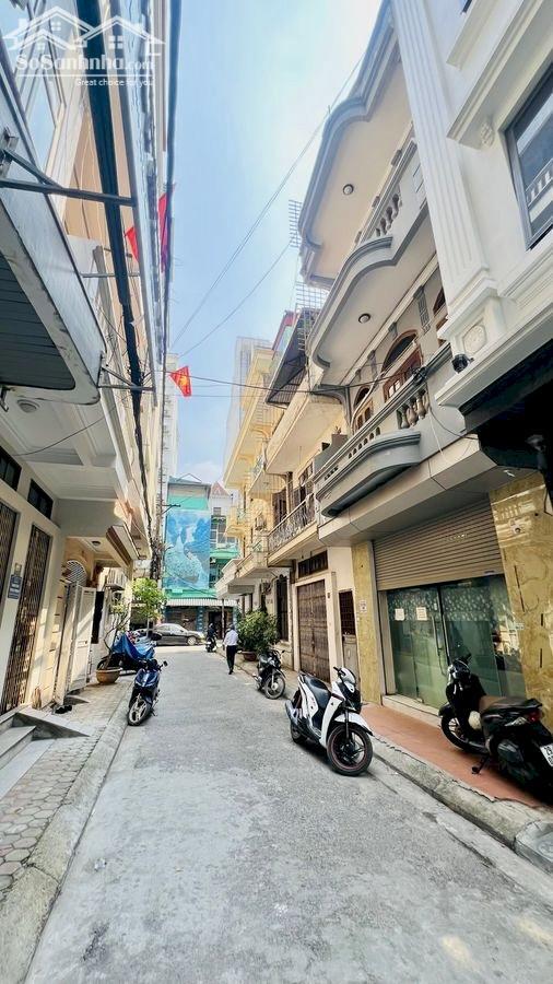 Hình ảnh Bán nhà Hoàng Quốc Việt 60m², MT 5m, ngõ ô tô tránh, phân lô vỉa hè, giá 29.5 tỷ 2