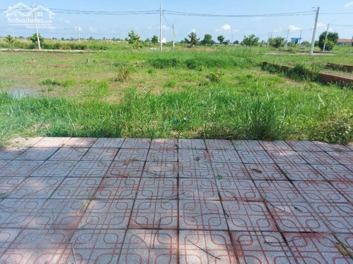 Hình ảnh Chủ hạ giá bán gấp 100m2 kdc Phước Đông trục chính đs 1 bao rẻ đầu tư 1 tỏi 280tr 1