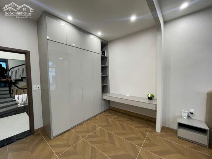 Hình ảnh Cho thuê nhà Văn Cao, 5 ngủ khép kín (85m2), nội thất cao cấp 11