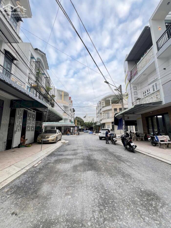 Hình ảnh 4tỷ 380 - BÁN NHÀ 3 TẦNG (full nội thất) ĐƯỜNG ĐẶNG VĂN NGỮ (Đường 5A) KDC THỚI NHỰT 1 2