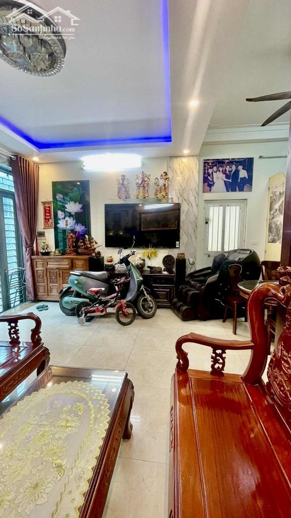 Hình ảnh -Bán Nhà Bát Khối, Long Biên 4T, 37m2 giá 5,75 tỷ (Lô góc, ô tô VF3 đỗ cửa) 1