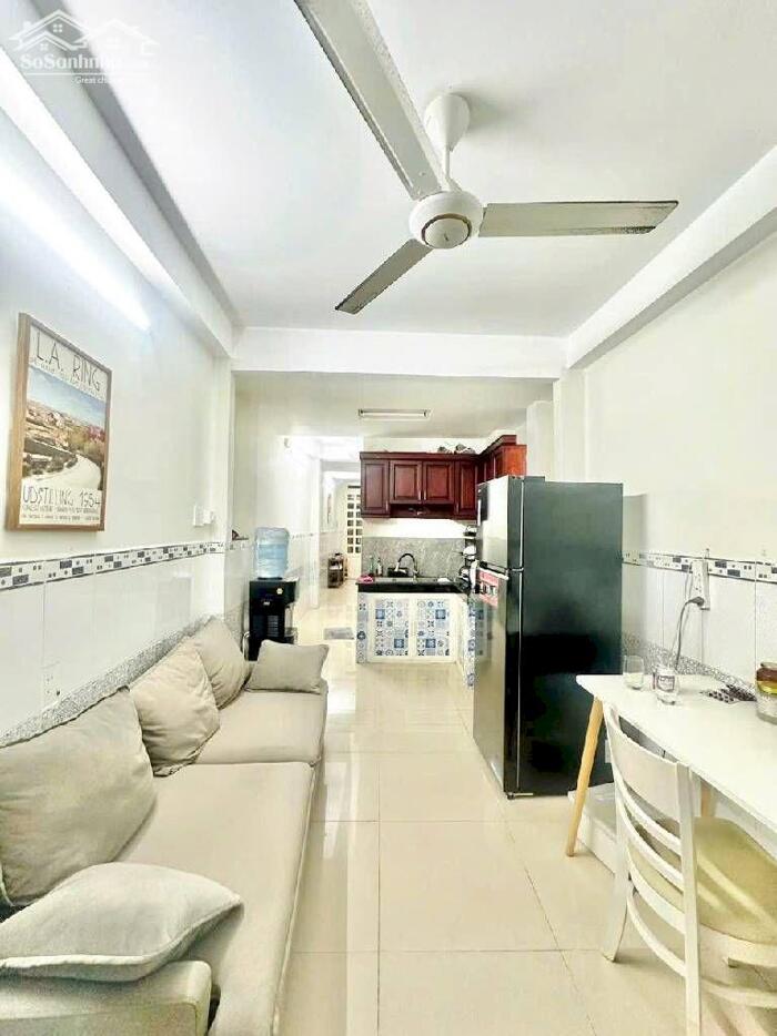 Hình ảnh NHÀ ĐẸP THÀNH THÁI, Q.10, 100m2 DTSD, 3 TẦNG, HẺM 3M, KHU PHÂN LÔ, HOÀN CÔNG ĐỦ, GẦN CHỢ, TRƯỜNG HỌC, CHỈ 6.X T.Ỷ 5