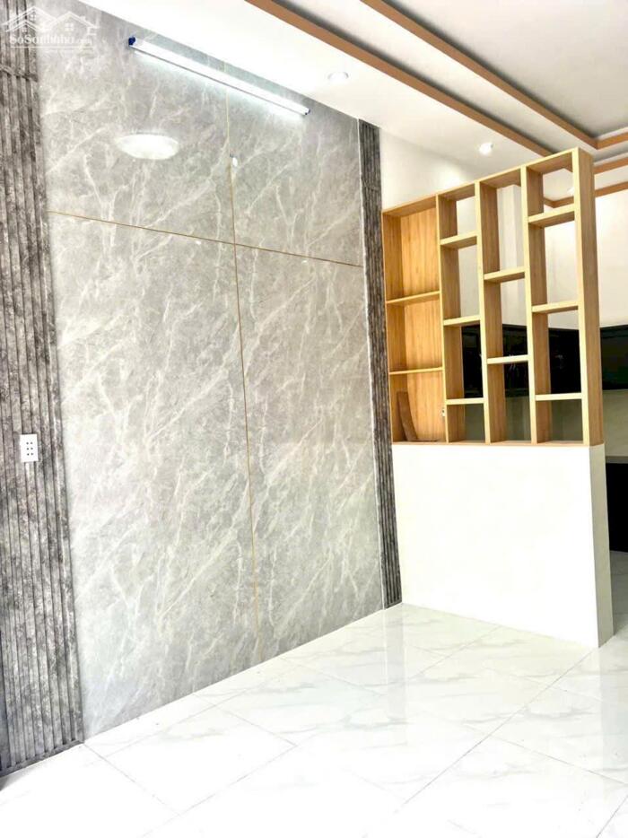 Hình ảnh Cơ Hội Cuối Năm: Nhà Cấp 4 Sổ Riêng Thổ Cư, Giá Chỉ 1 Tỷ 4! 1