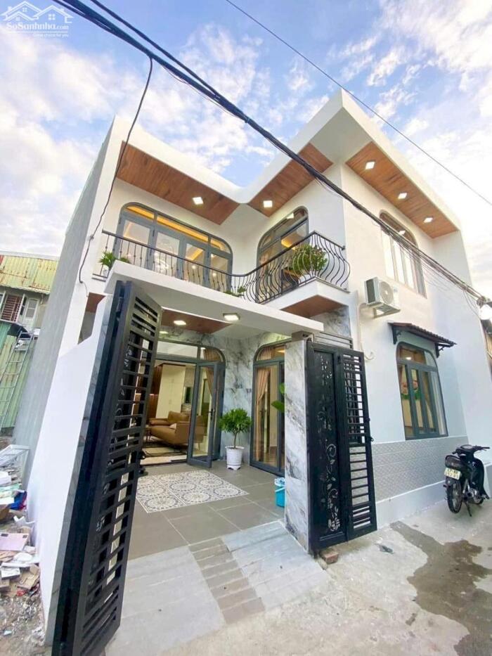 Hình ảnh NHÀ THƠM CUỐI NĂM BIỆT THỰ SÂN VƯỜN Ngang 7m Full Thổ Cư Mặt Tiền 6m chỉ 650tr 0