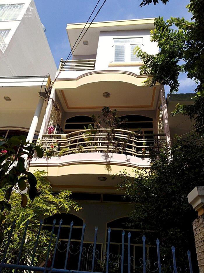 Hình ảnh Bán Nhà 3 Tầng – Hẻm Ô Tô Đường Biệt Thự – Khu Phố Tây – Cách Biển 300m – Nha Trang 1