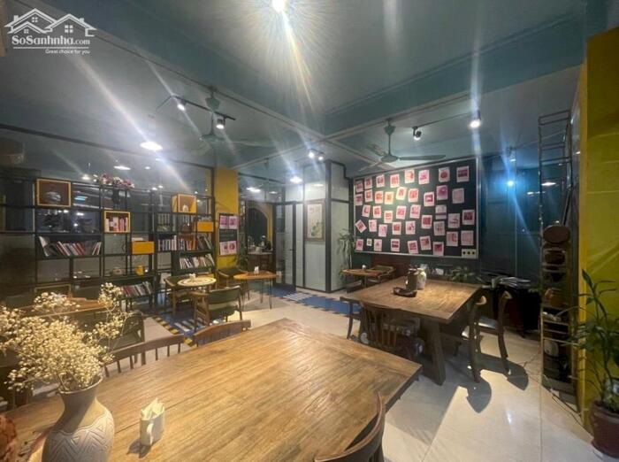 Hình ảnh Bán nhà lô góc phố Nguyên Hồng_mặt ngõ ô tô tải tránh 2 mặt_kd đỉnh_75 m2_giá chào 60 tỷ 1