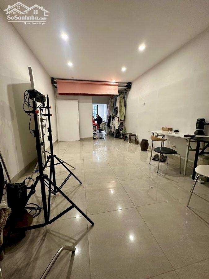 Hình ảnh Nhà mặt ngõ lớn Thái Hà, vỉa hè rộng, 4 tầng thông sàn, kinh doanh mạnh – 40m² – 30 tỷ 3