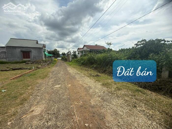 Hình ảnh Đất giáp hồ mát mẻ dt 7*91m sẵn thổ cư kdc đông đầy đủ tiện ích cách sân bay chỉ hơn 20km quốc lộ 27 chỉ 11km giá 417tr bao 1