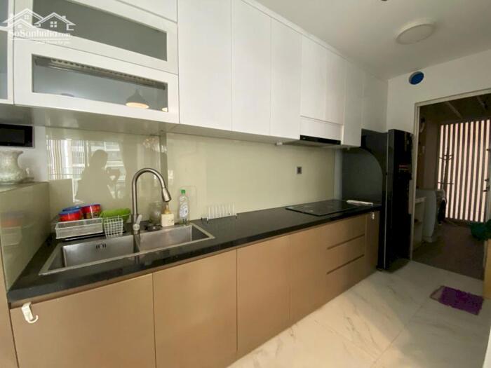 Hình ảnh Bán giá tốt căn hộ Midtown Phú Mỹ Hưng, 80m2, 2PN, full, view nội khu, có ô xe, sổ hồng, giá 9.6 tỷ 3