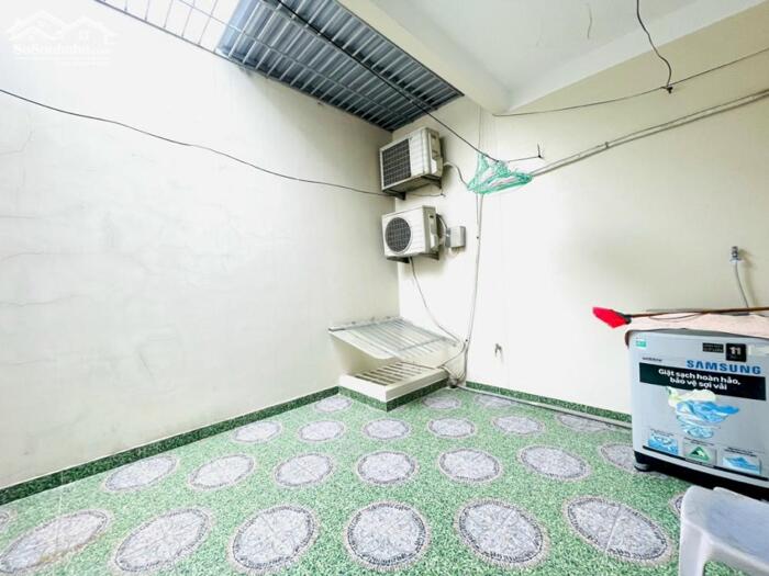 Hình ảnh Cho thuê nhà phố Văn Cao, 4 p.ngủ full đồ, DT: 55m2. 9