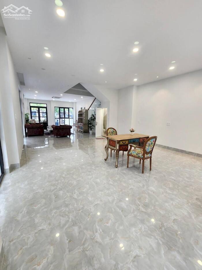 Hình ảnh CHO THUÊ BIỆT THỰ VINHOMES GRAND PARK BIỆT THỰ 3 TẦNG TRÊN 200M2 HOÀN THIỆN GIÁ CHỈ 35 TRIỆU/THÁNG 6