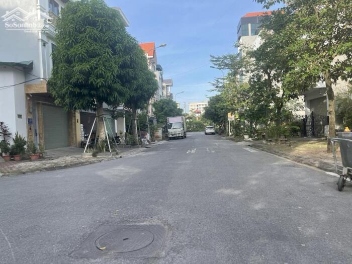 Hình ảnh Bán 60m OLK1 tái định cư Trâu Quỳ mặt đường 17m, cách 500m ra hồ điều hòa Gia Lâm 0