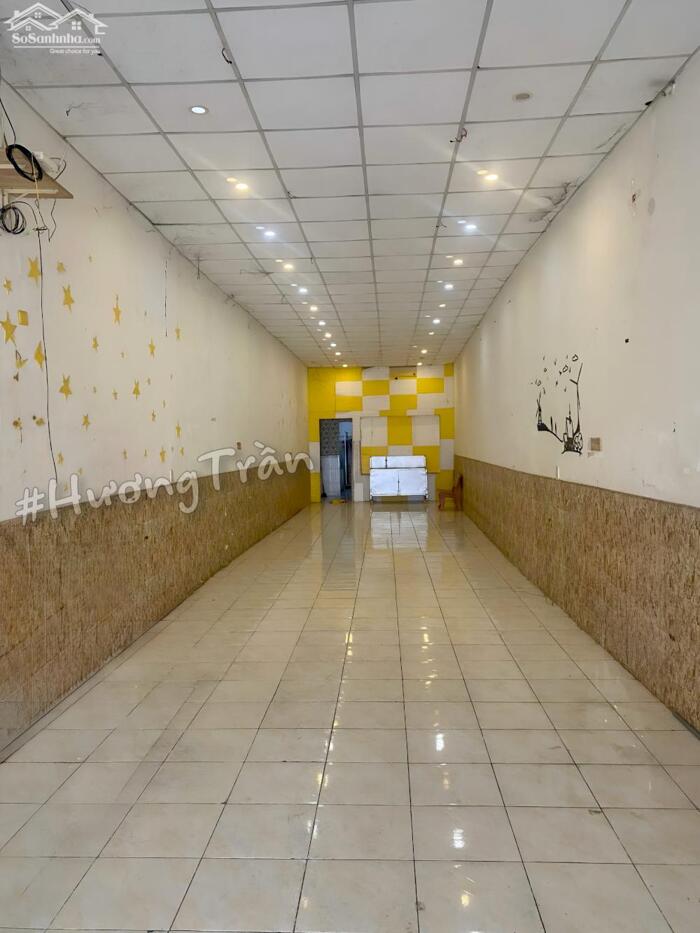 Hình ảnh 27 triệu - CHO THUÊ NHÀ TRỆT 140m2 MẶT TIỀN ĐƯỜNG 3/2, GẦN TRƯỜNG ĐẠI HỌC CẦN THƠ 2