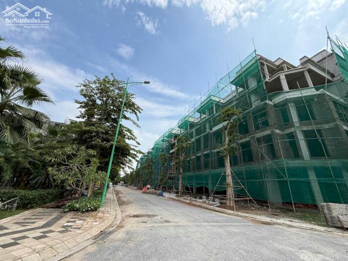 Hình ảnh Nhà cạnh KĐT Đặng Xá căn góc 115m² trung tâm – hạ tầng hoàn thiện, giữ giá tốt. 0