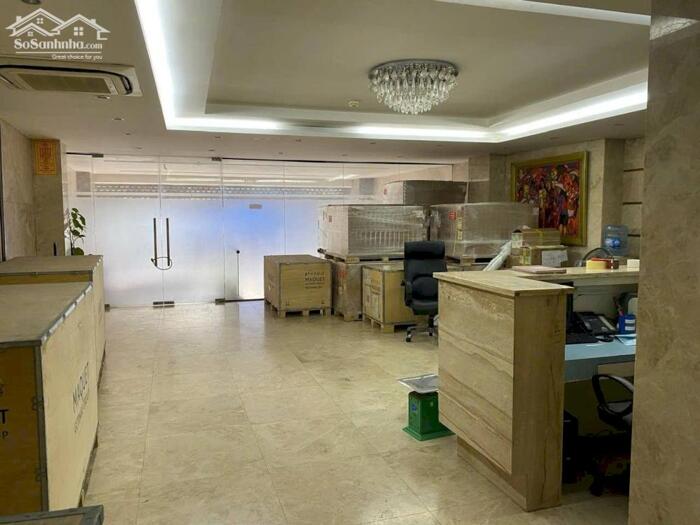 Hình ảnh Tòa Văn Phòng Ô CHỢ DỪA 330M2 9 Tầng MT 10M 140 Tỷ Dòng Tiền 3.6 Tỷ /Năm 1