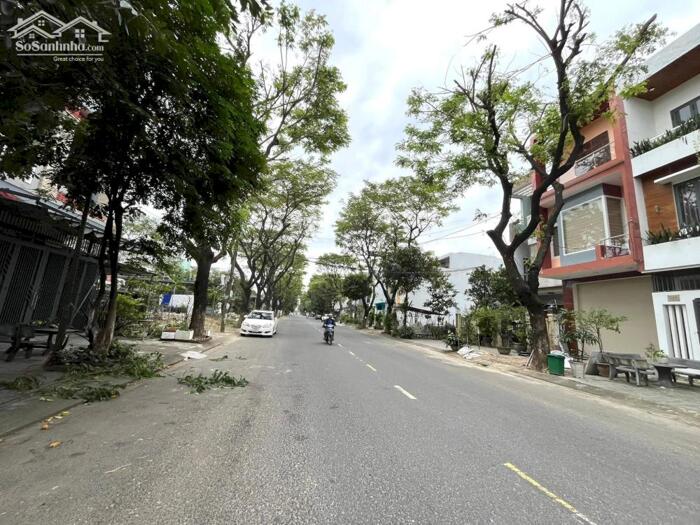 Hình ảnh Chính chủ gửi bán nhà 3 tầng MT đường Trần Nguyên Đán,Đà Nẵng 1