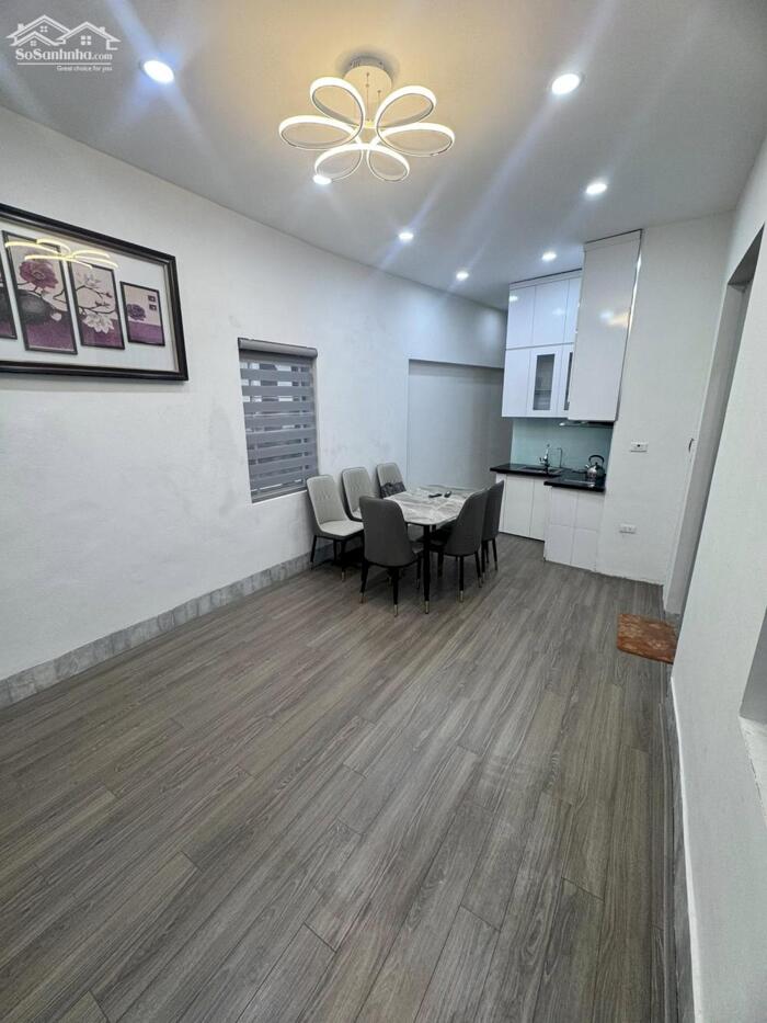 Hình ảnh Phố Quán Sứ 5 Tầng Thang Máy 16 Tỷ 3 Thoáng Cách Phố 5M 5