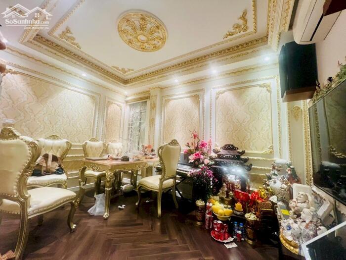 Hình ảnh Bán nhà Lê Duẩn 49m2 nhà đẹp ngõ to vị trí đẹp đủ nội thất 13.2 tỷ 1