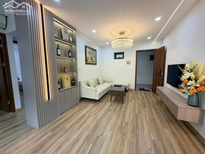 Hình ảnh Bán nhà Tầng 1 Quỳnh Mai 100m2 nhà đẹp kinh doanh tốt oto vào nhà 6 tỷ 1