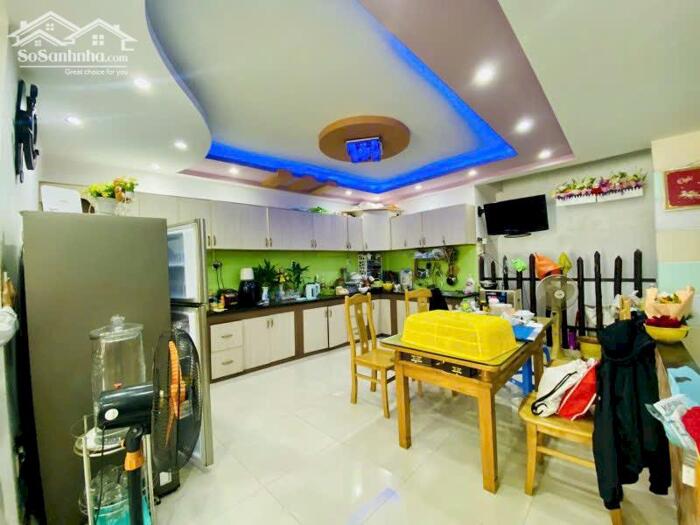 Hình ảnh Nhà 5 tầng hẻm 993 Phạm Văn Bạch ngang 6m 122m2 10PN vừa ở vừa KD gần chợ 14.5 tỷ. 0