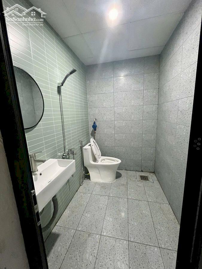 Hình ảnh Chung Cư Mini 7 Tầng Thang Máy Nguyễn Khánh Toàn, Cầu Giấy, 90m, 18 Phòng, DT 1,1 Tỷ/Năm 4