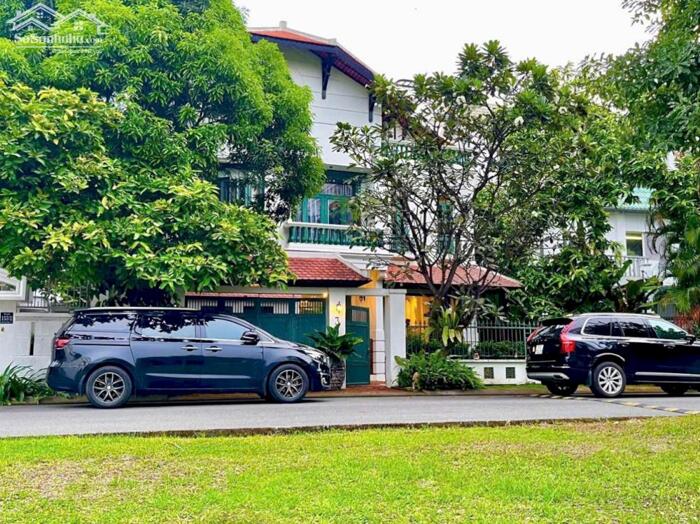 Hình ảnh BDS HVL [NC] BÁN VILLA 153 NGUYỄN VĂN HƯỞNG Q2 GIÁ 115 tỷ 0