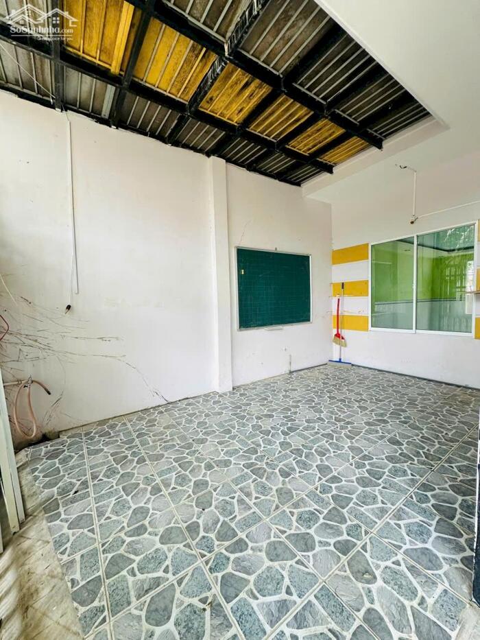 Hình ảnh BÁN NHÀ 1 TẦNG – HẺM OTO 5M ĐƯỜNG XÓM CHIẾU, GẦN SIÊU THỊ GO NHA TRANG 4