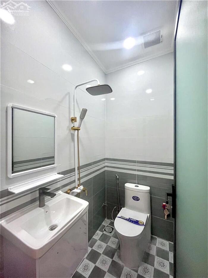 Hình ảnh Bán Nhà Trệt Lầu Mới Full Nội Thất Kế Trục chính KDC 3A - Gần Chợ Nổi + Trường học 5