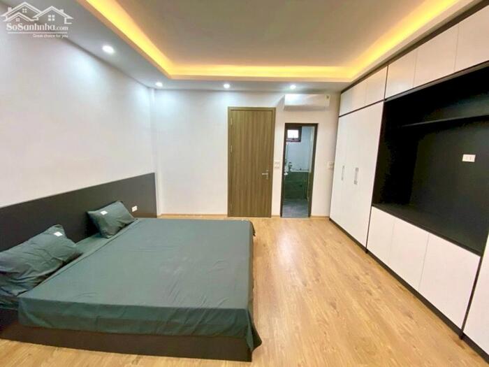 Hình ảnh ## Chuyển Việc Bán Nhà Bát Khối , Long Biên 32m2, 5T giá 6,1 tỷ (ô tô đỗ gần) 1