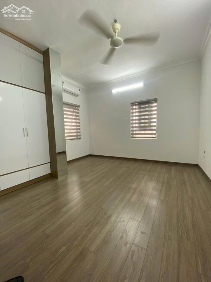 Hình ảnh Bán Nhà Phố Thợ Nhuộm Hoàn Kiếm 30m2-5T Th/Máy 3 THOÁNG 16 Tỷ Có Thương Lượng. 4